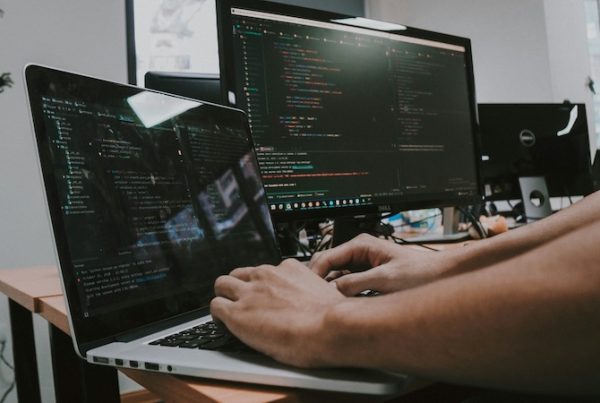 Software developer working with AI for software development